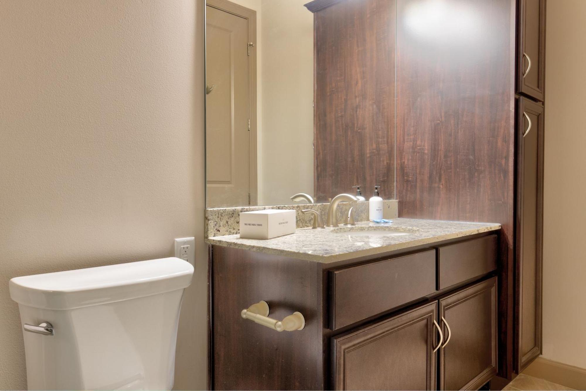 Kasa Central West End St Louis Richmond Heights Номер фото